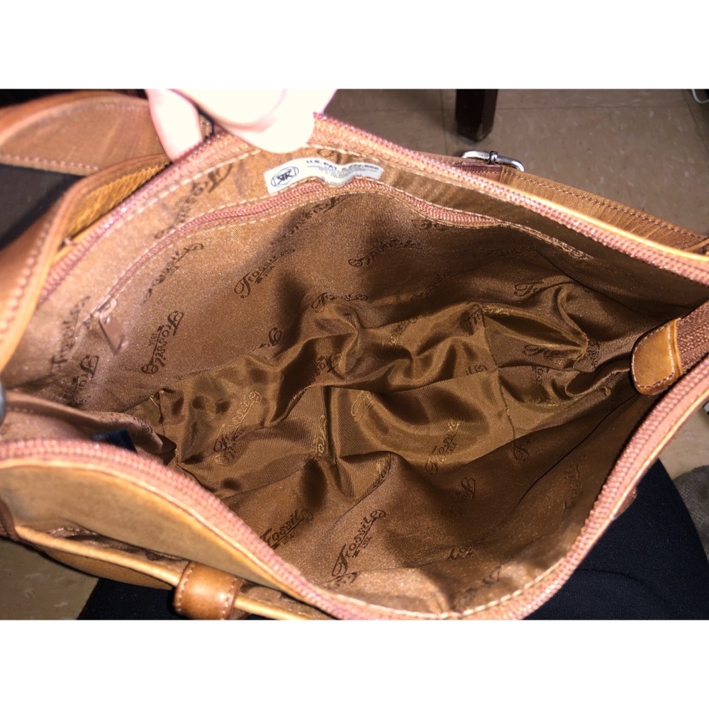 Vintage leather Fossil shoulder bag - Picture 5 of 7